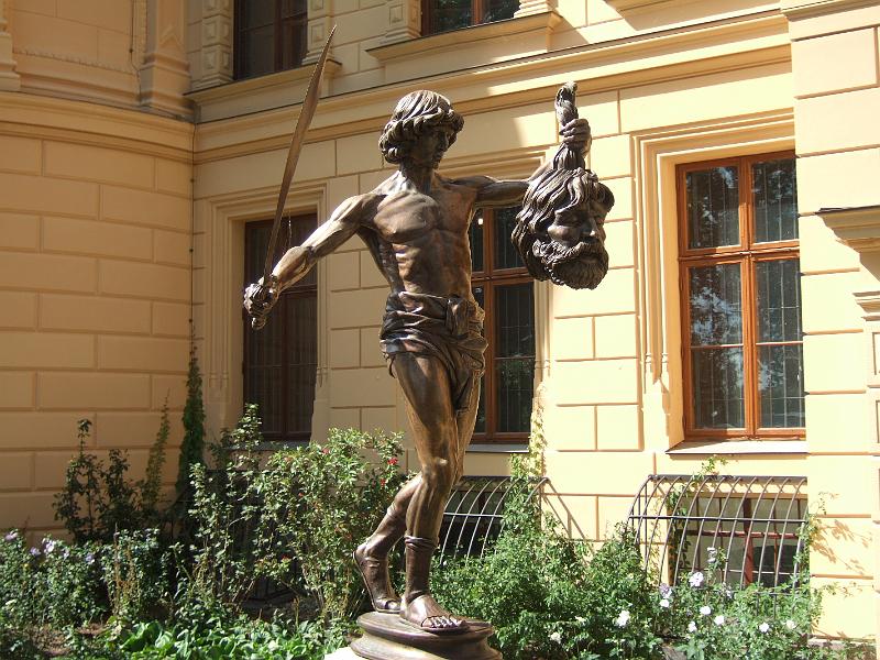 2009-08- (40).JPG - David mit dem Kopf des Riesen Goliath